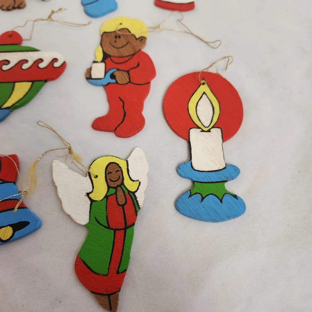 12 Flat Wooden Christmas Ornaments Vtg Bears Kids